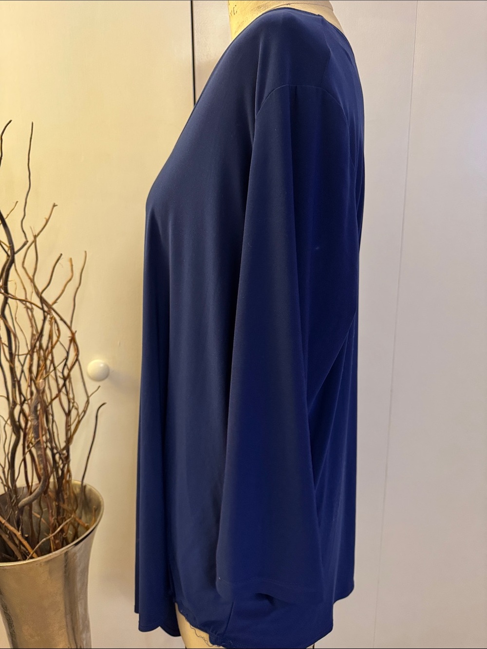 Slinky Brand Scoop Neck navy Tunic Top - Picture 2 of 6